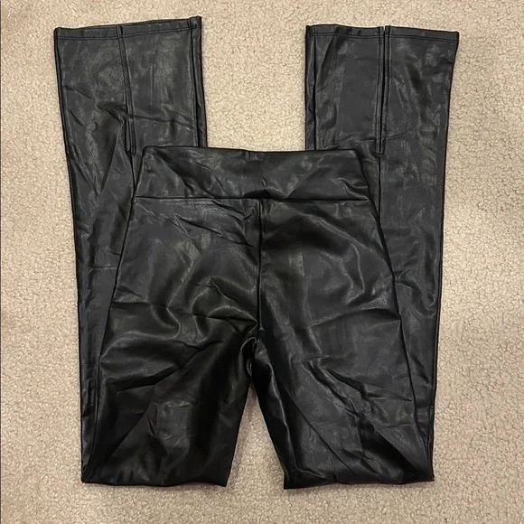 NWT Abercrombie & Fitch Vegan Leather Front Slit Legging Pants